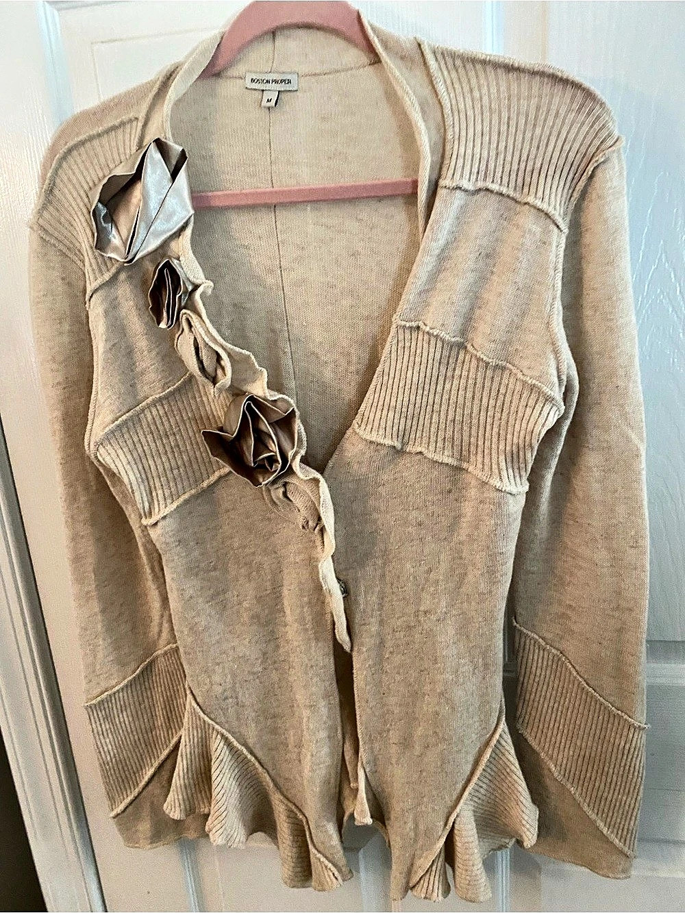 Boston Proper Ruffled Cardigan in Beige Size Medium Like New